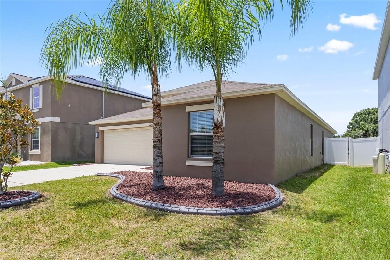 10633 Standing Stone Dr - Photo 2 of 35