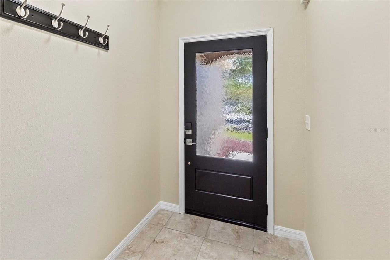 10633 Standing Stone Dr - Photo 4 of 35