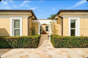 featured image of 1203 Saxony Cir #B