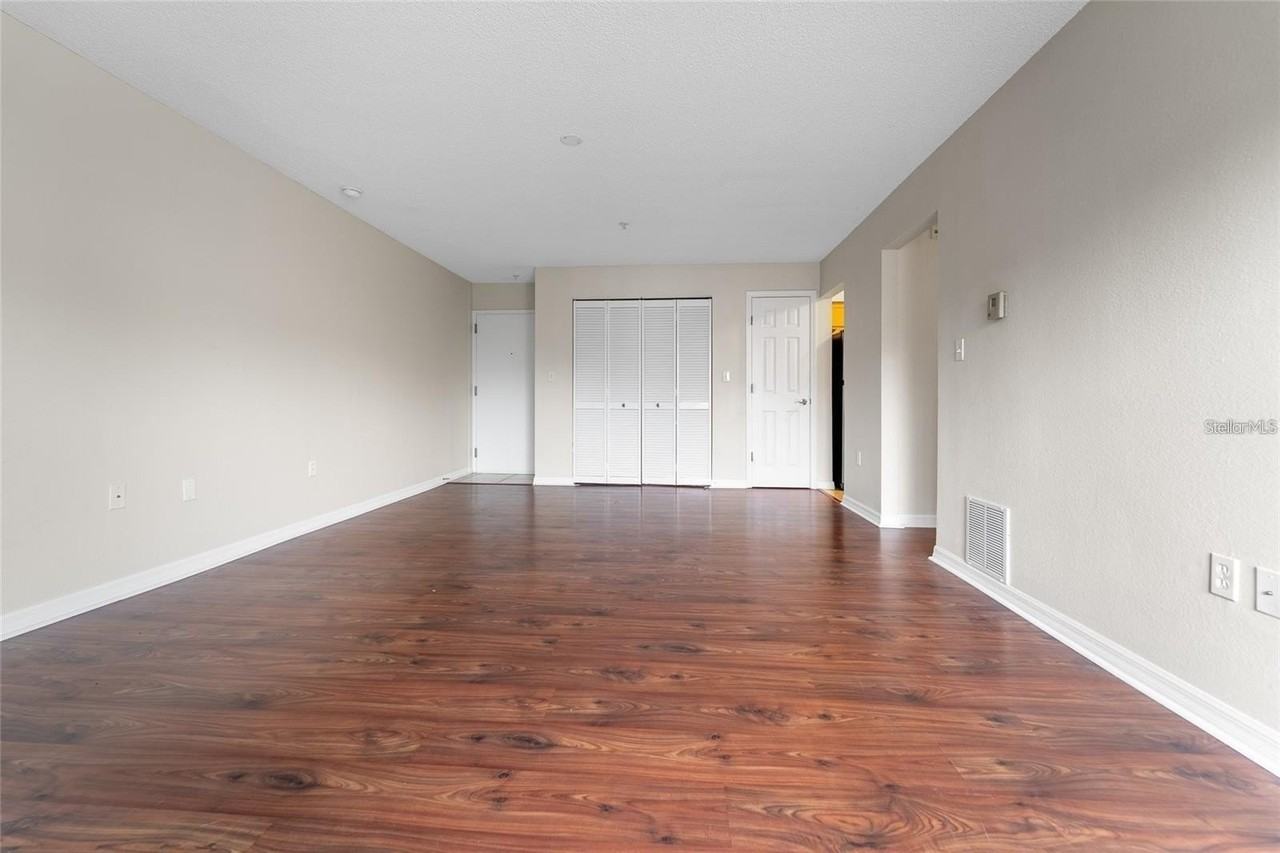 406 S Cedar Ave #307 - Photo 6 of 19