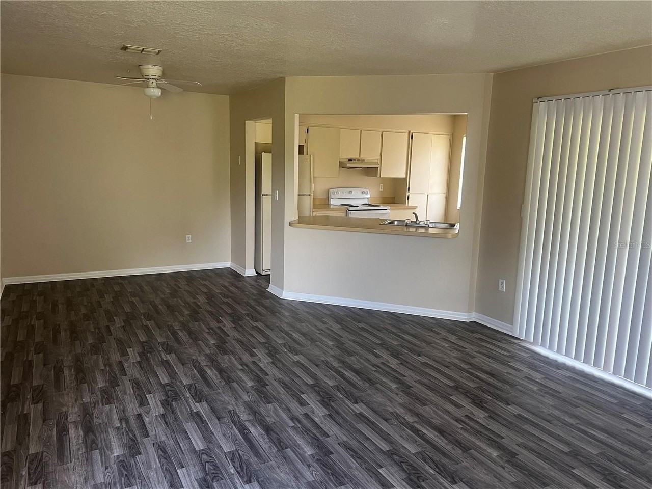 7266 Pond Cir - Photo 4 of 15