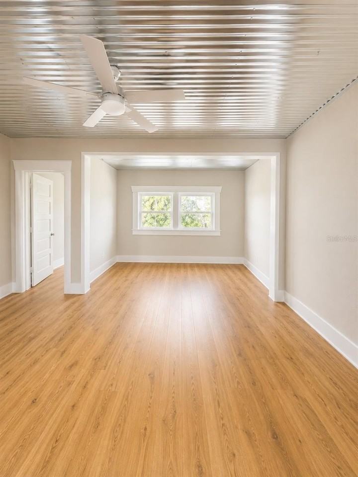 2316 N Highland Ave - Photo 4 of 10