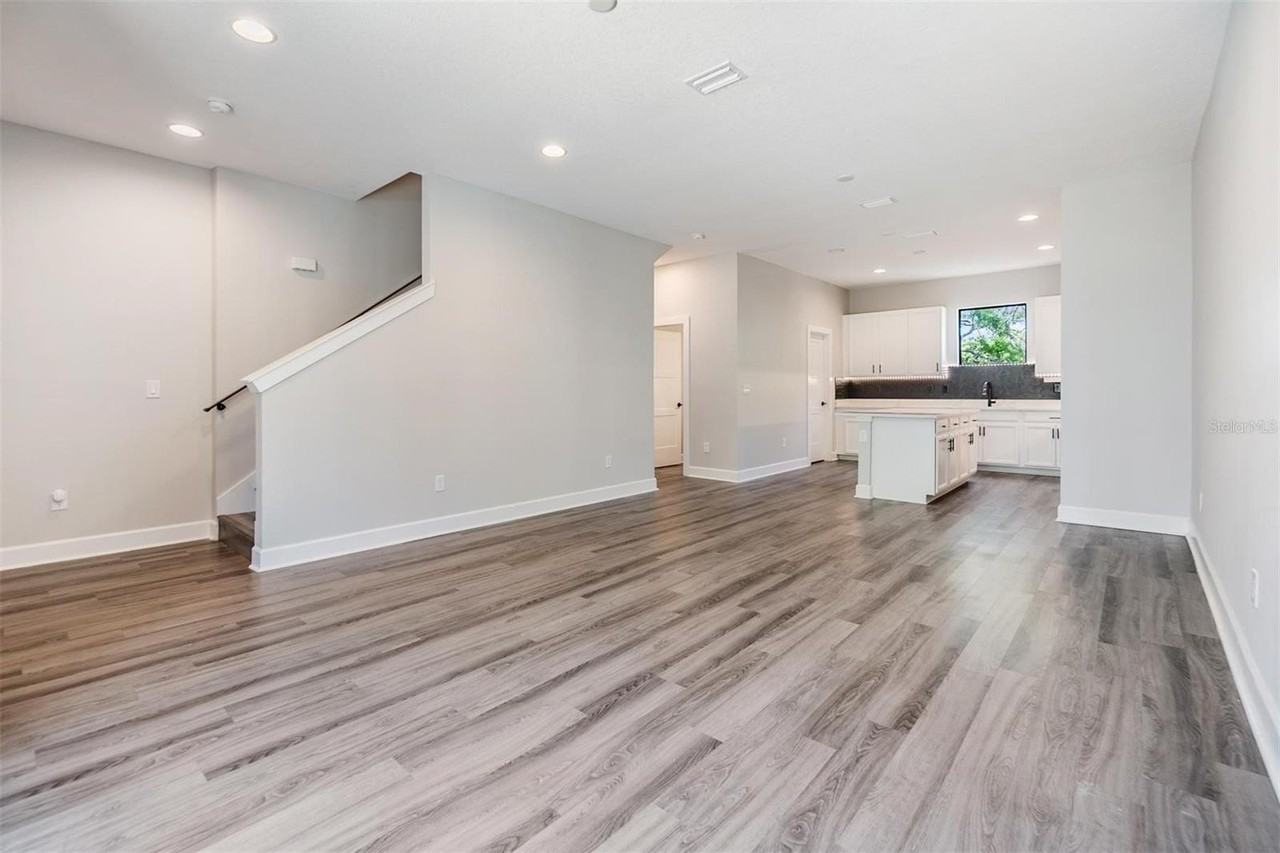 1302 W Carmen St #1 - Photo 3 of 22