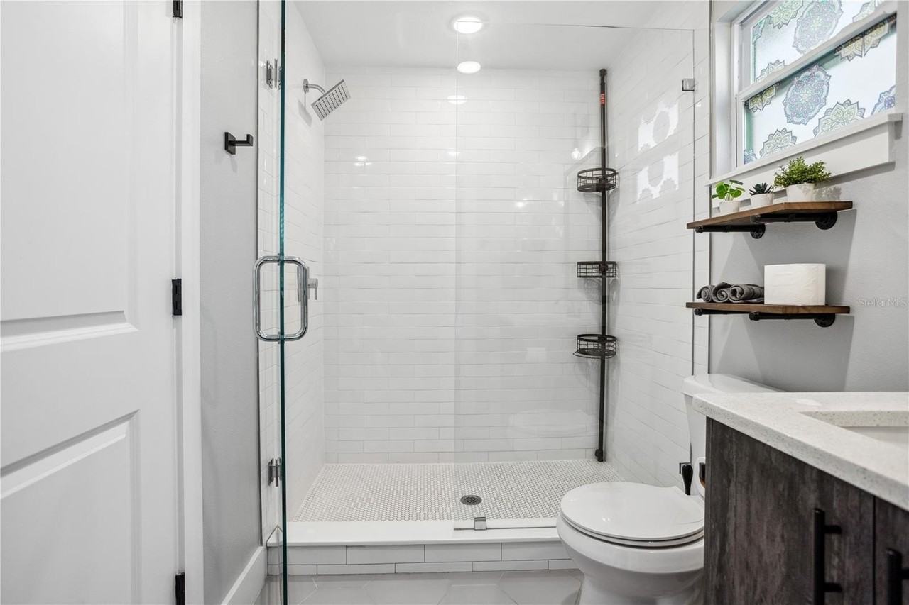 4015 10th Ave N #B - Photo 6 of 17