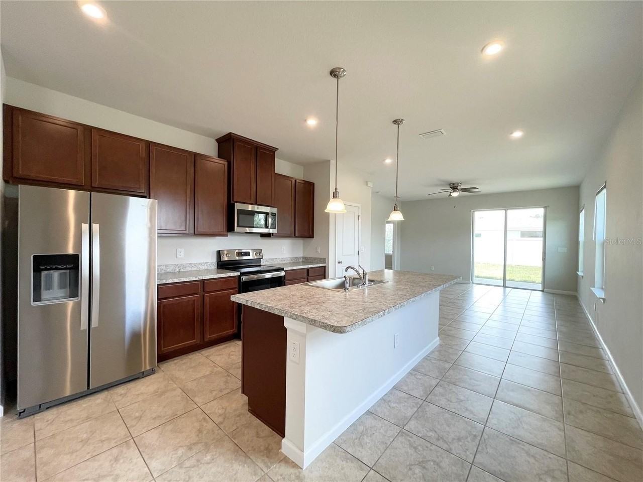 10668 Old Sycamore Loop - Photo 4 of 33