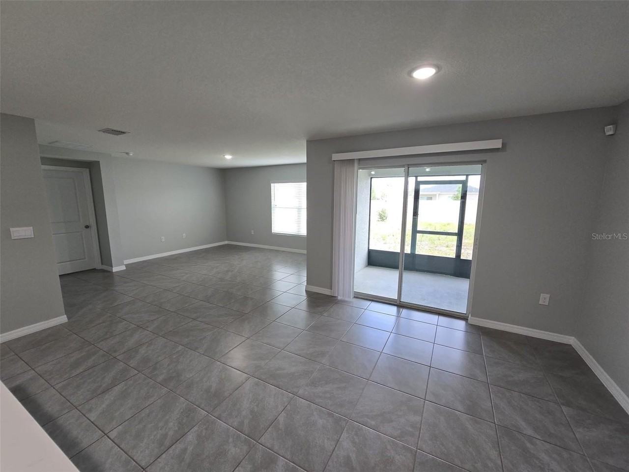 4703 Sw 85th Pl - Photo 5 of 19