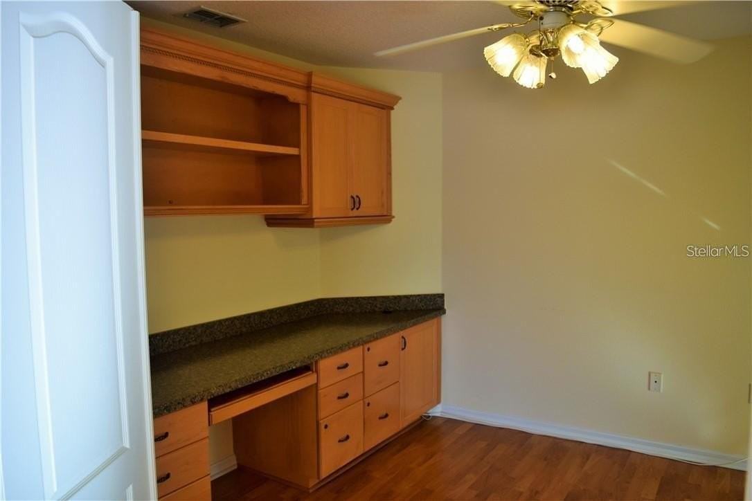 29530 Waggle Dr - Photo 5 of 19