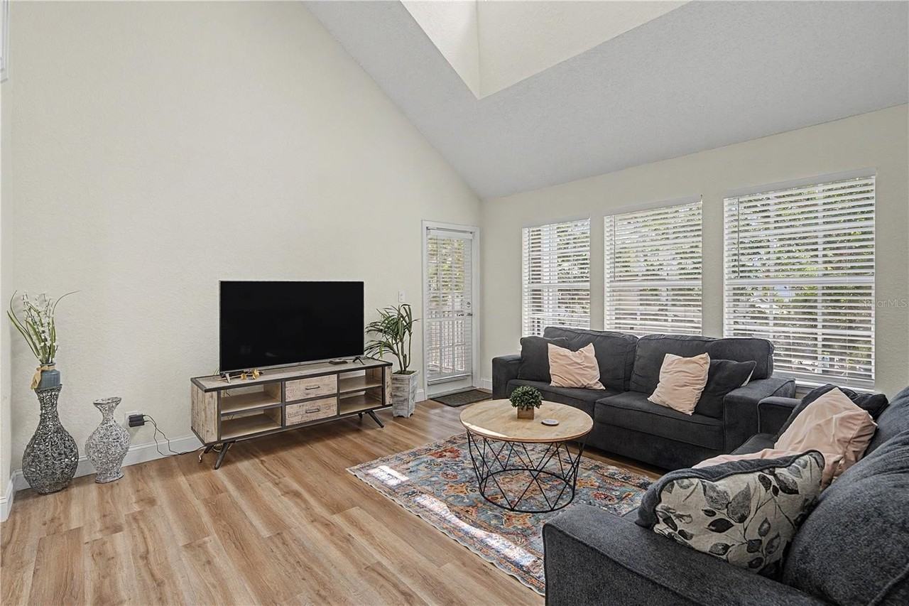 3266 Haviland Ct #303 - Photo 6 of 42
