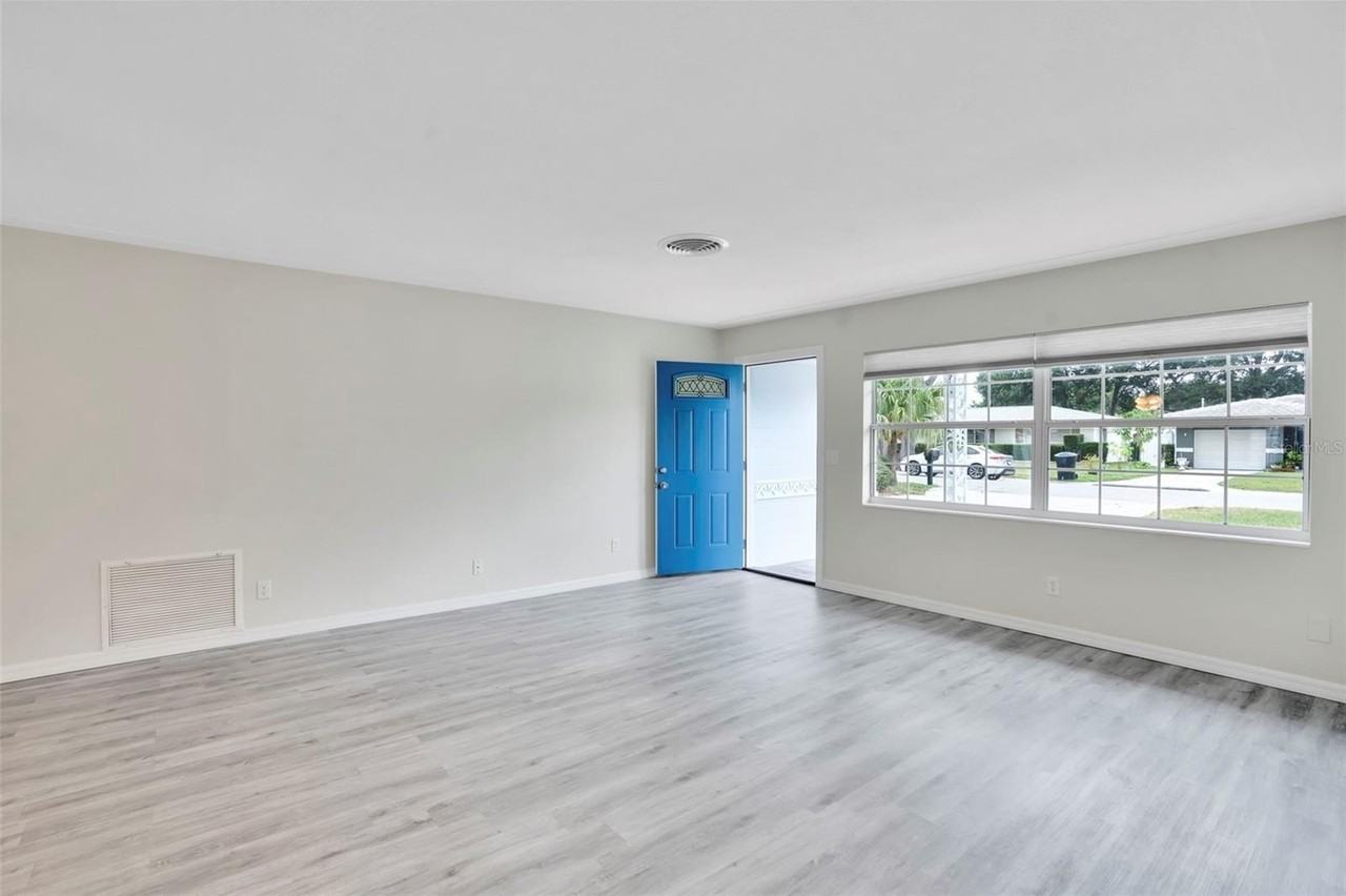4550 16th Ave N - Photo 5 of 50