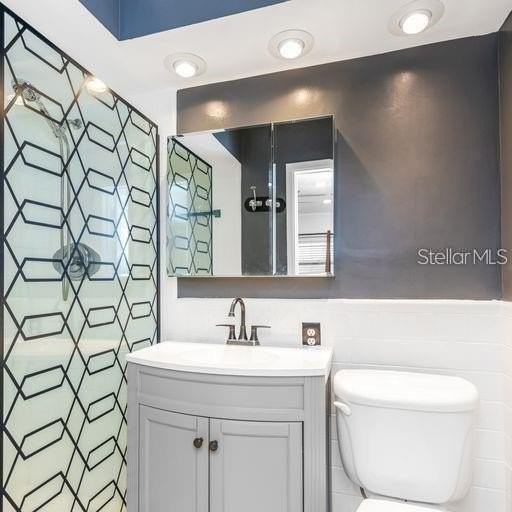 2608 Oakwood Dr - Photo 5 of 12