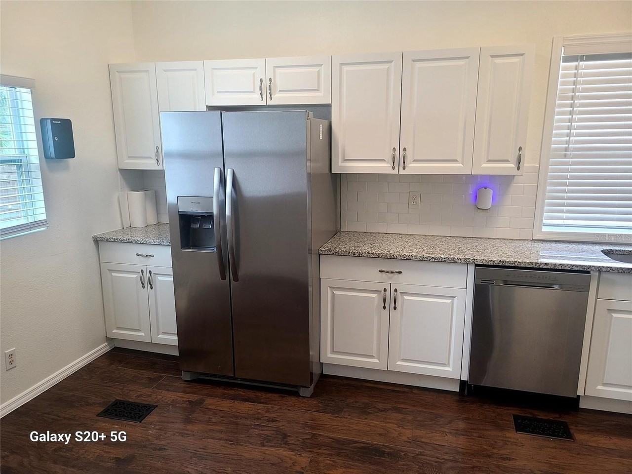 2220 E 17th Ave - Photo 7 of 14