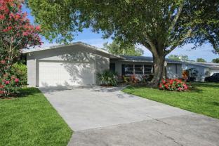 1329 Fairfield Dr - Photo 1 of 1
