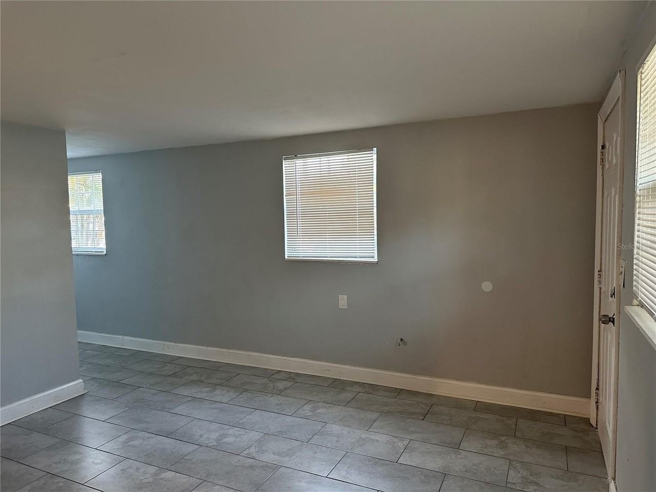 461 89th Ave N - Photo 6 of 10