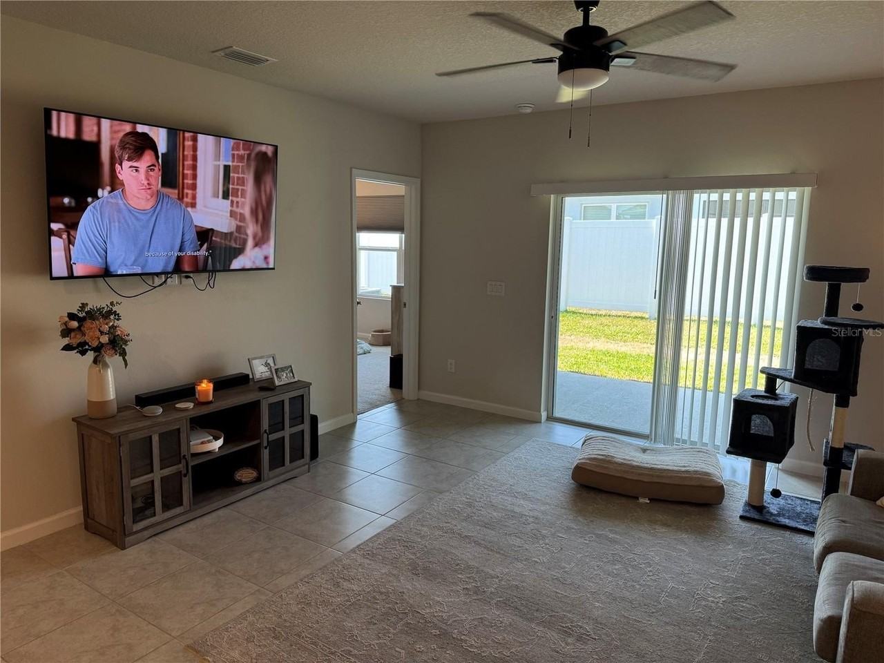 461 Voltaire Dr - Photo 7 of 14