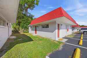featured image of 1302 Morris Park