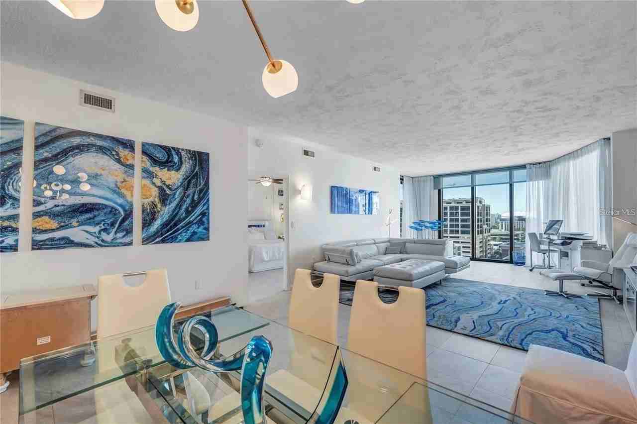 1 Beach Dr Se #1309 - Photo 3 of 25