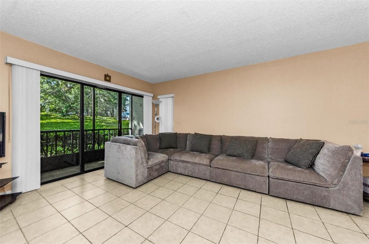 2575 Pine Ridge Way S #E1 - Photo 6 of 25