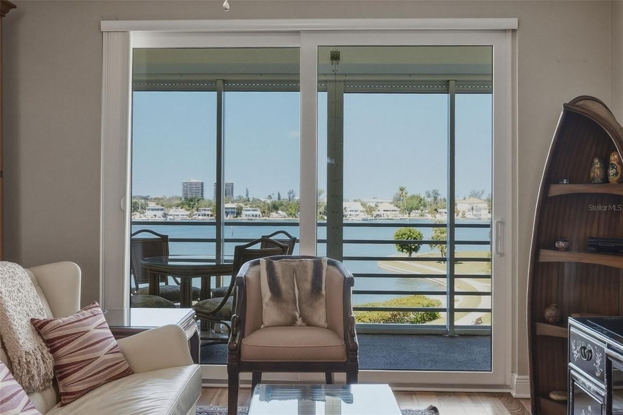7872 Sailboat Key Blvd S #405 - Photo 4 of 50