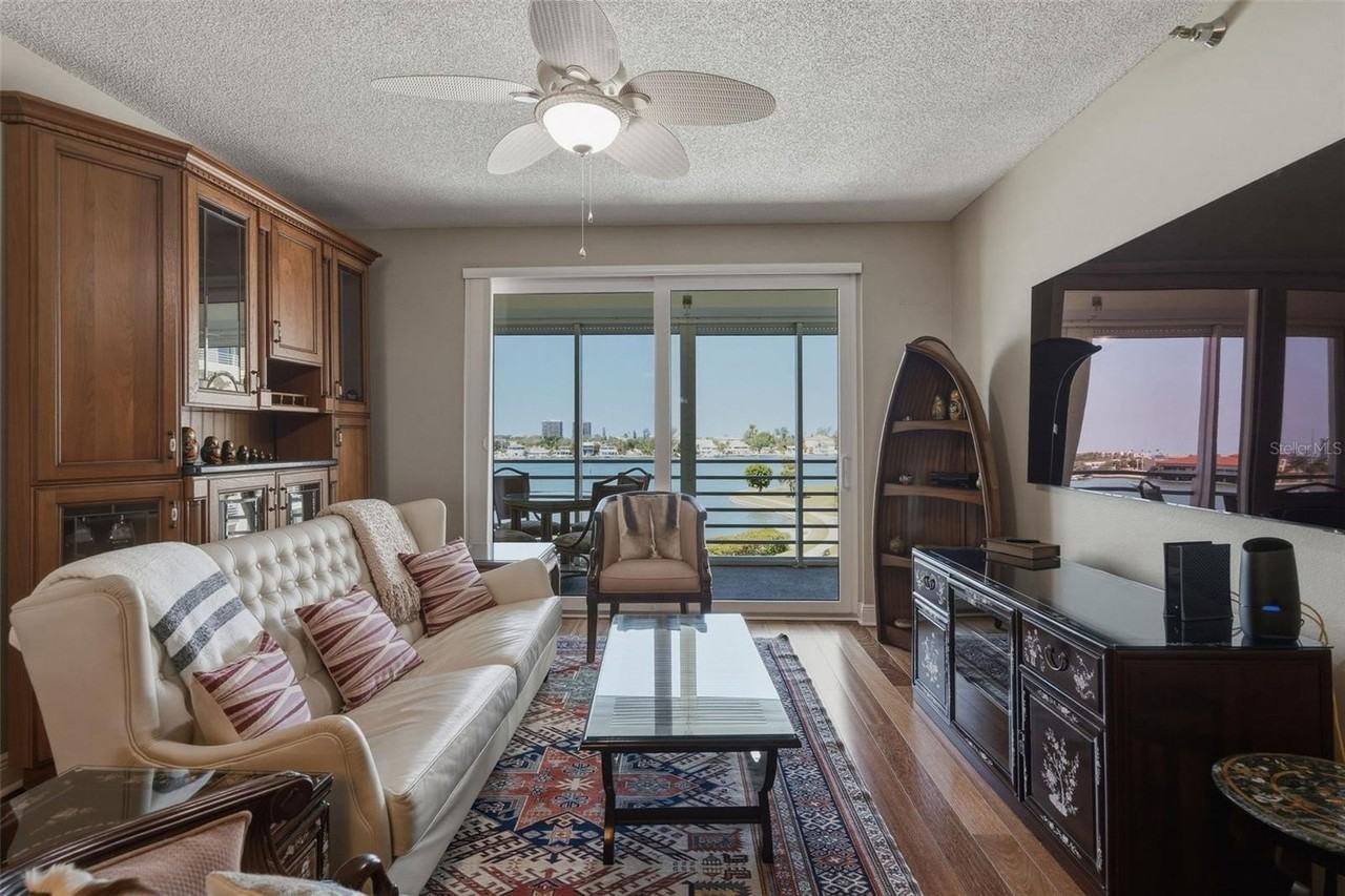 7872 Sailboat Key Blvd S #405 - Photo 5 of 50