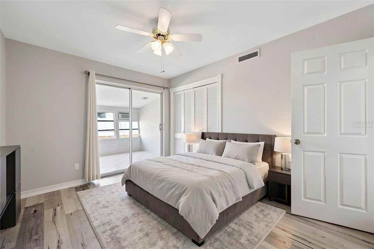 5056 42nd St S - Photo 7 of 50