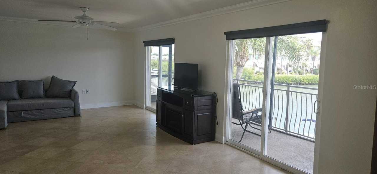 8822 Bay Pointe Dr #203 - Photo 5 of 11