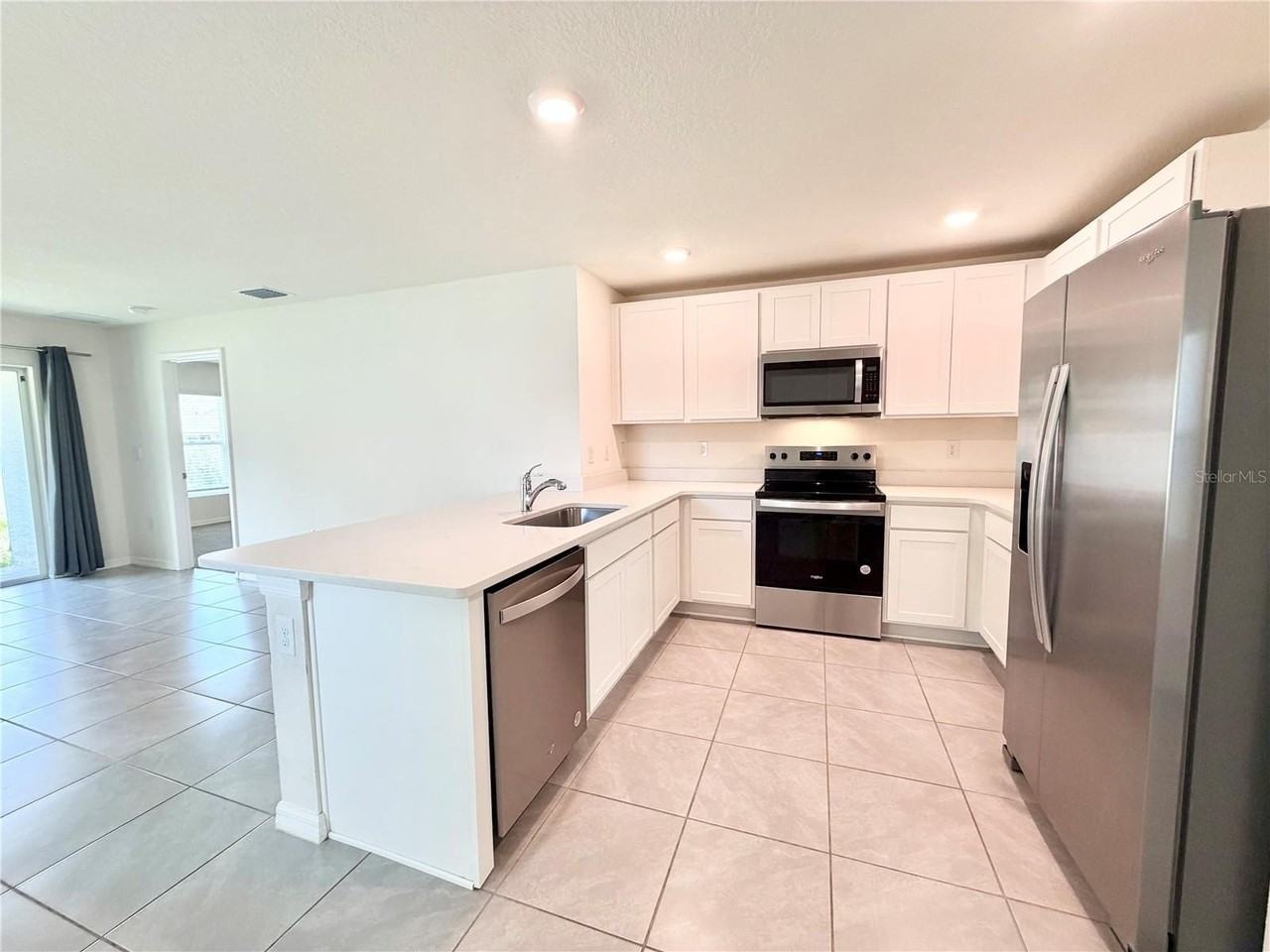 31031 Silver Stage Dr - Photo 3 of 24