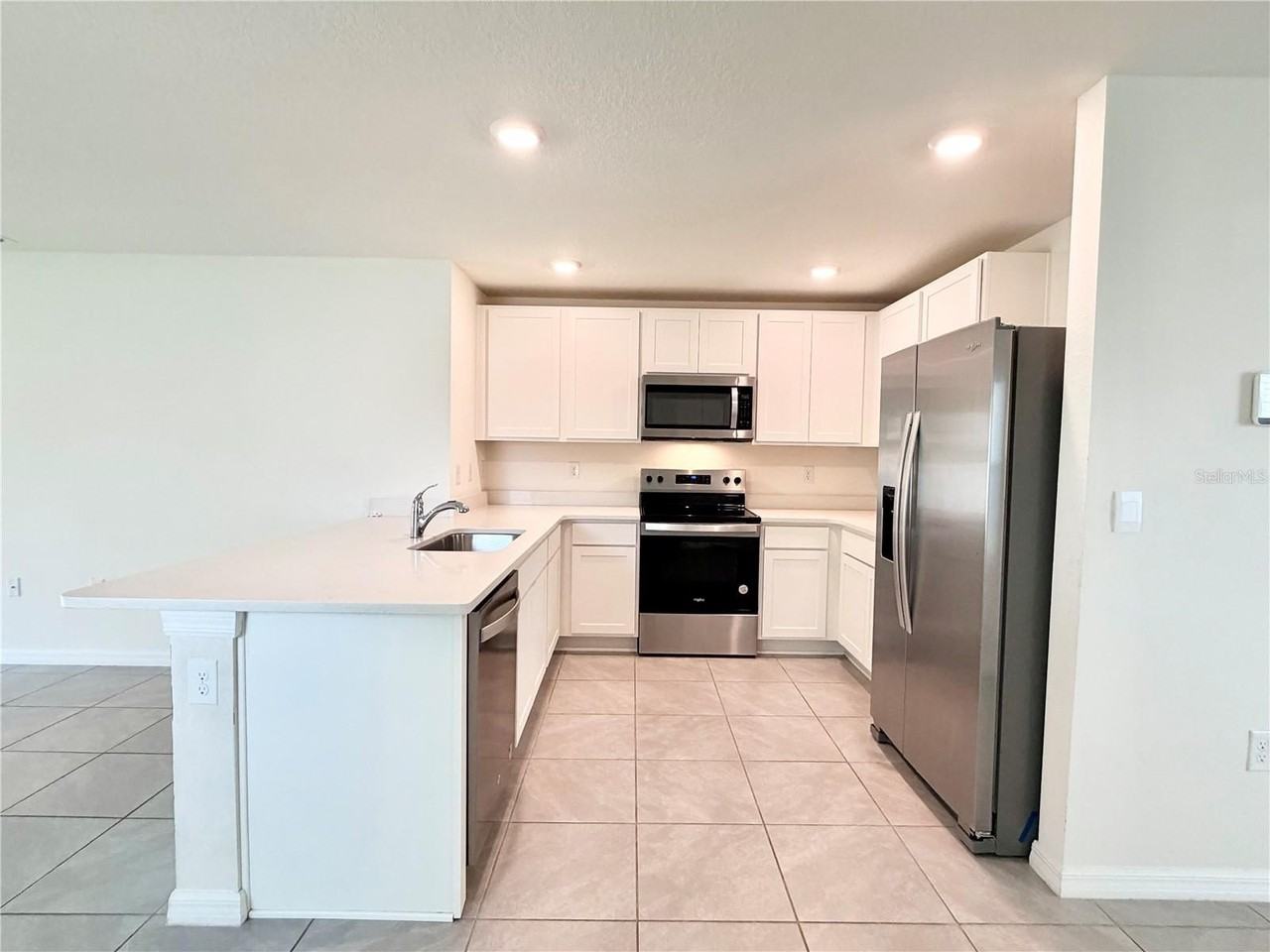 31031 Silver Stage Dr - Photo 4 of 24