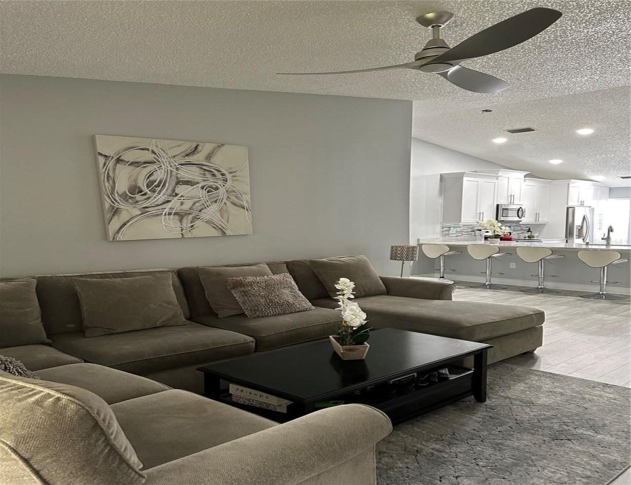 3198 Claremont Pl #A - Photo 4 of 50