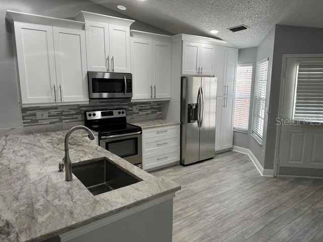 3198 Claremont Pl #A - Photo 7 of 50