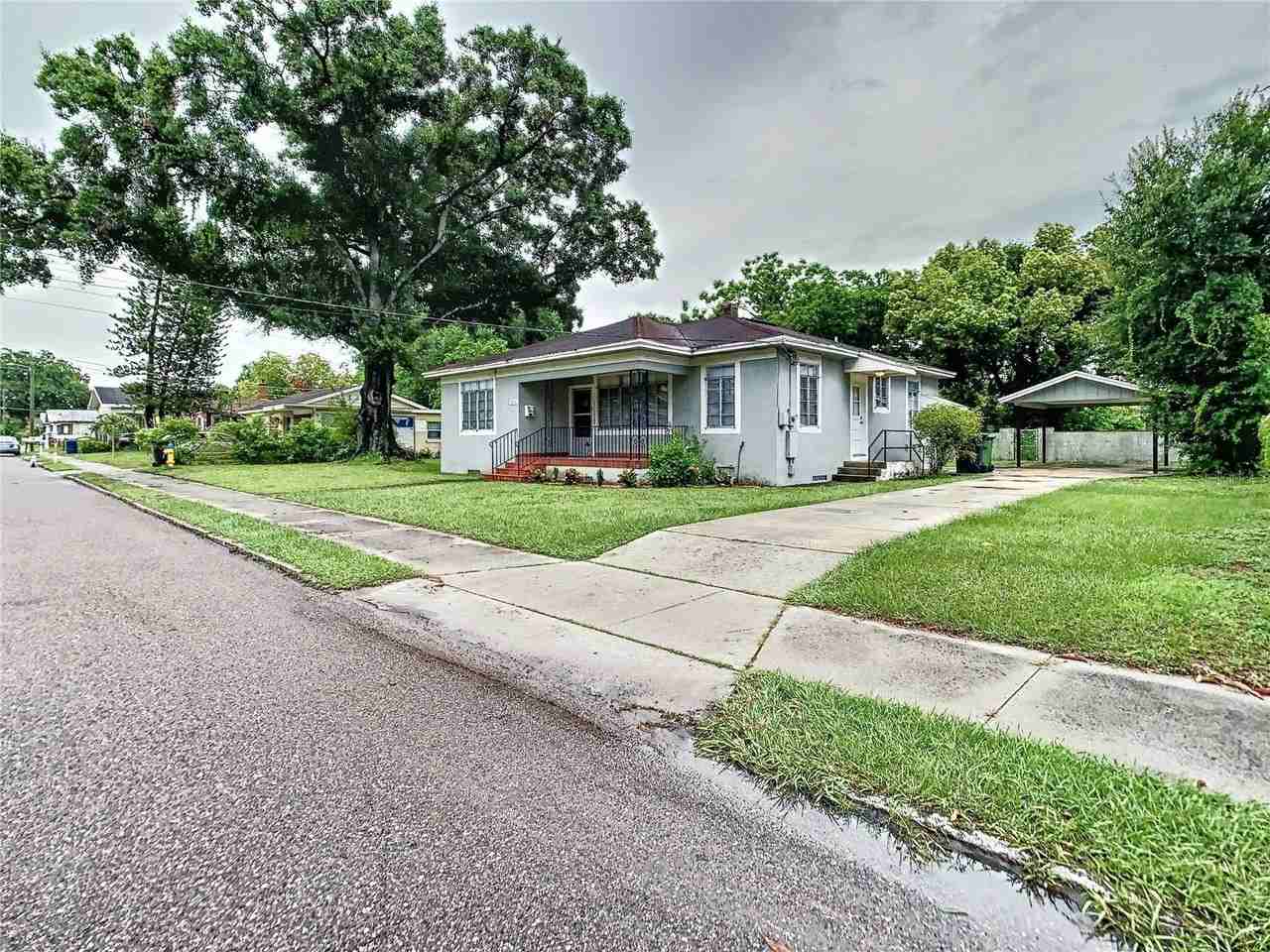 2211 Durham St - Photo 3 of 32