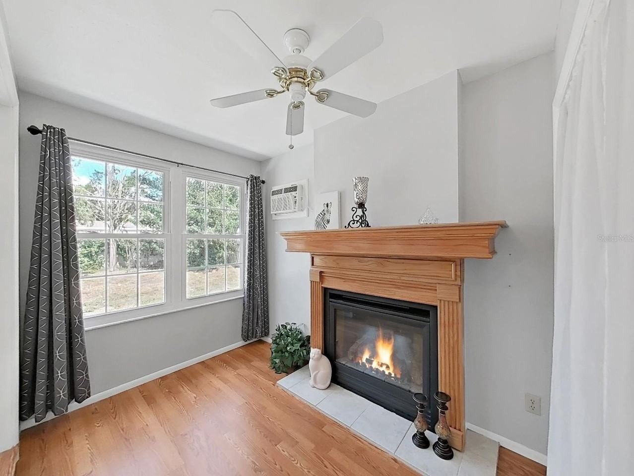 878 Rustic Oaks Dr - Photo 5 of 50