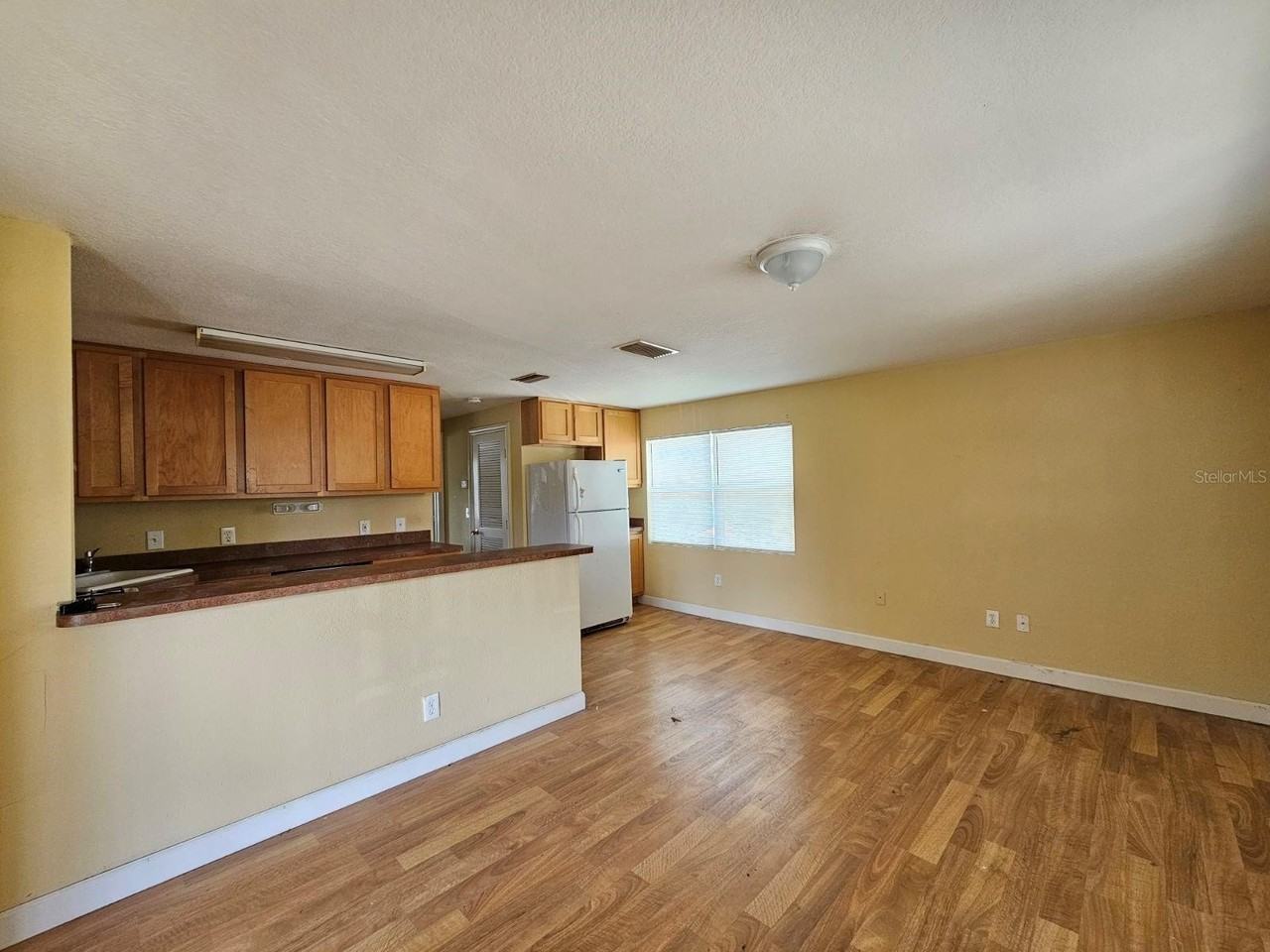 117 N Evergreen Ave #205 - Photo 5 of 12