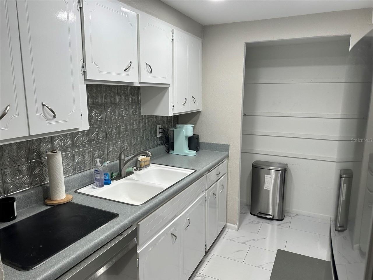 2623 Seville Blvd #202 - Photo 5 of 18