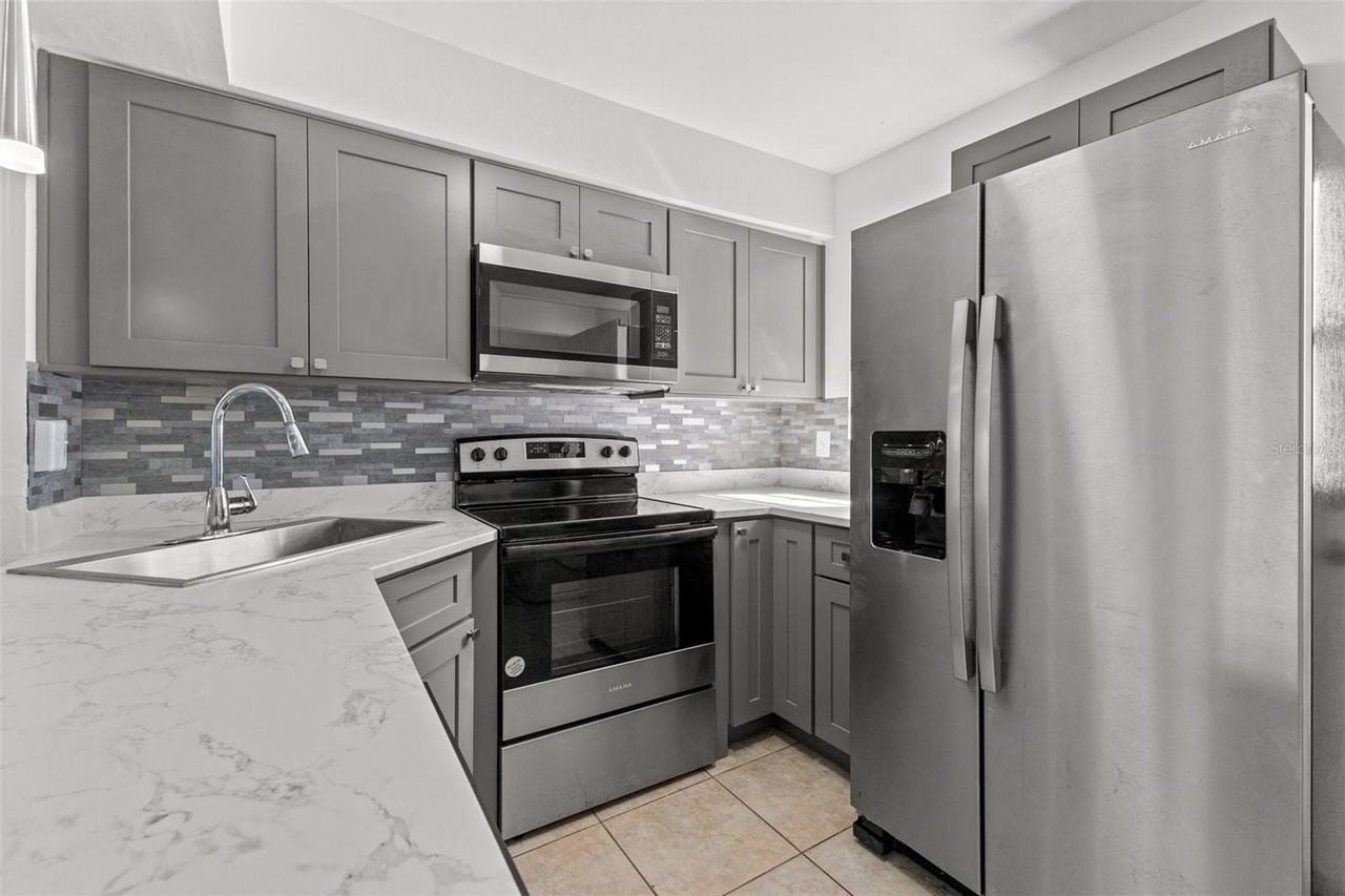 6650 121st Ave #4 - Photo 6 of 22