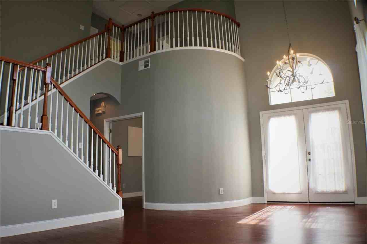 11609 Greensleeve Ave - Photo 5 of 46