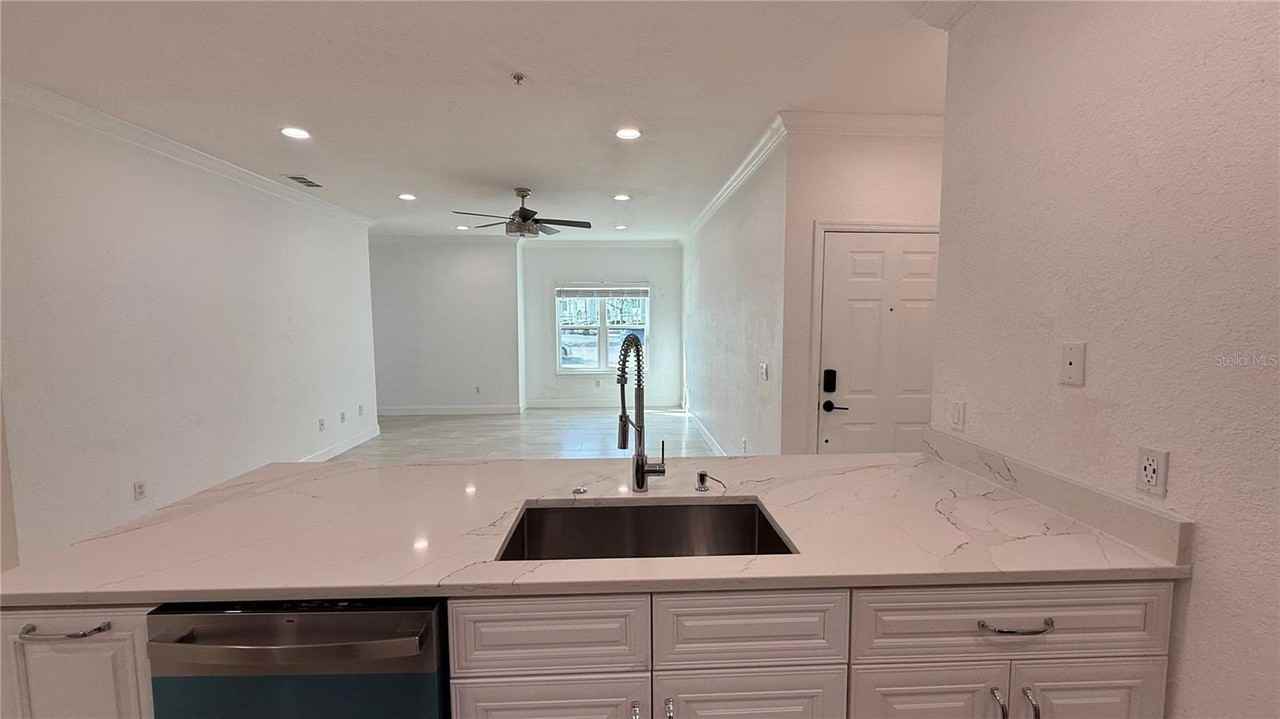 16303 Enclave Village Dr #103 - Photo 7 of 30