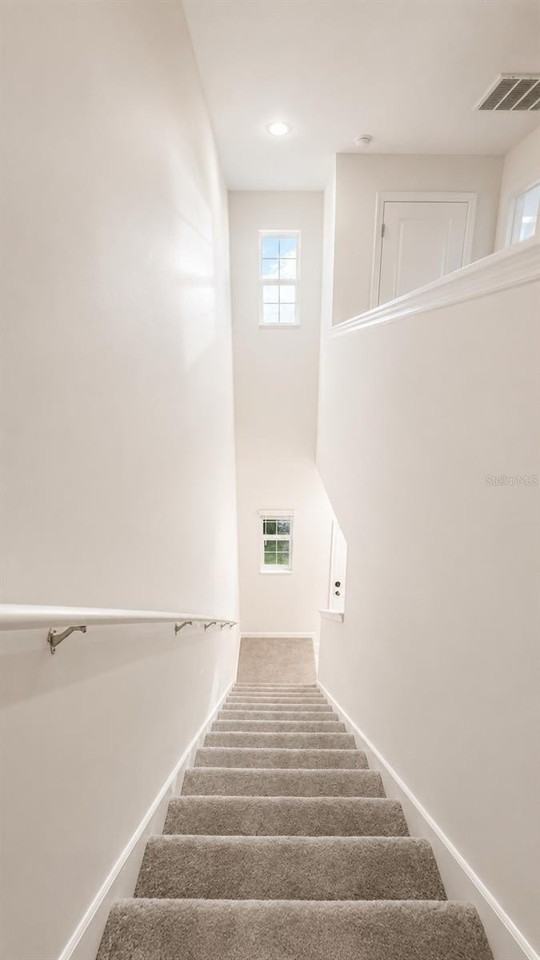 9094 Gallantree Pl - Photo 5 of 25