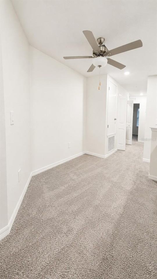 9094 Gallantree Pl - Photo 6 of 25
