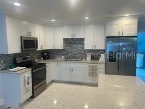 196 Overbrook Dr E - Photo 5 of 18