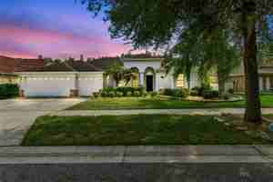 featured image of 19236 Climbing Aster Dr