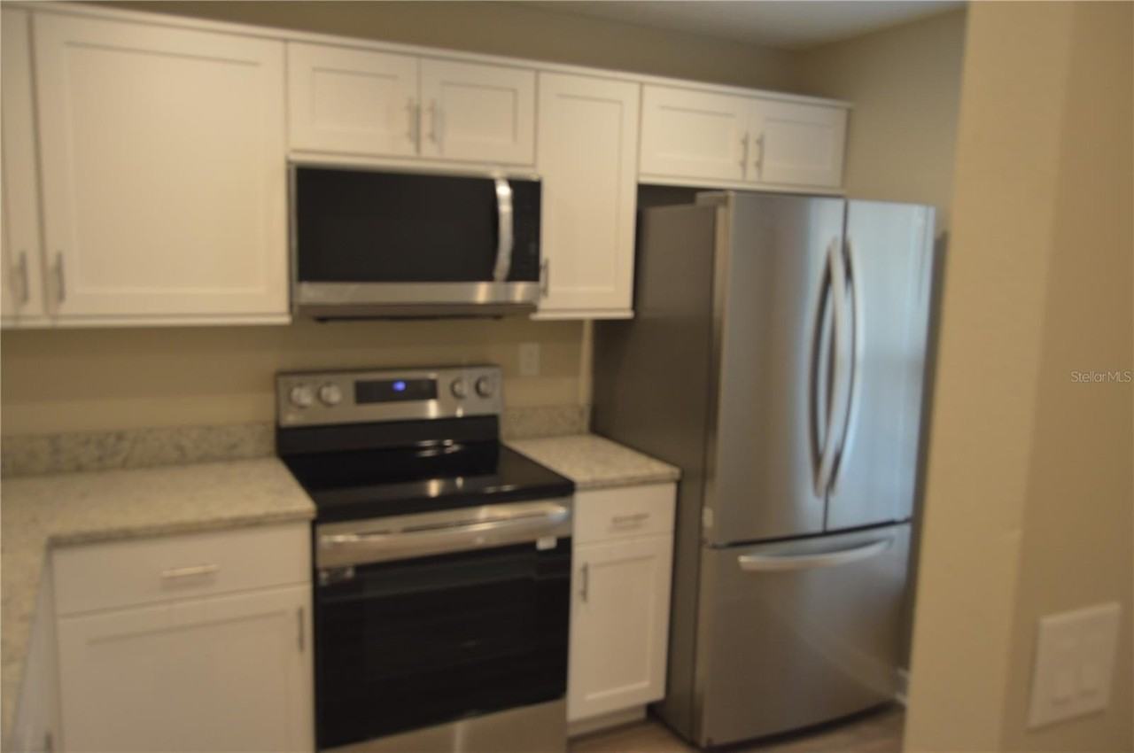 2849 Stillwell Ct - Photo 4 of 22