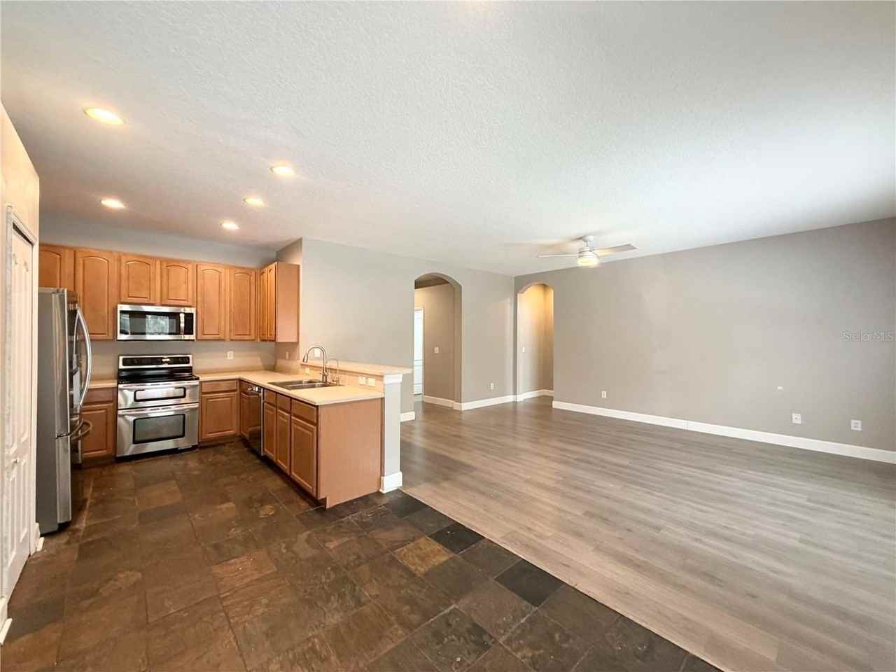 804 Coade Stone Dr - Photo 6 of 30