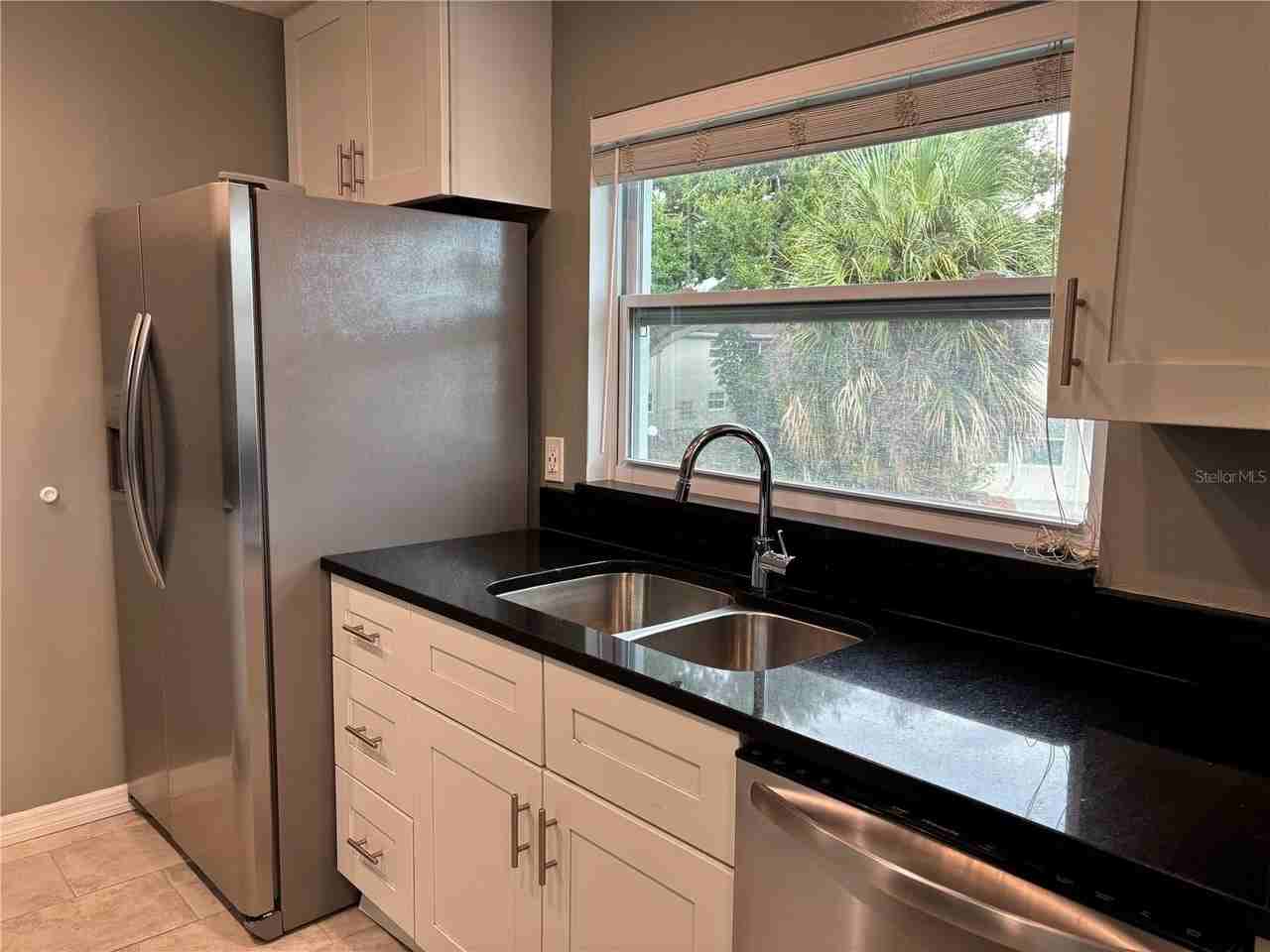 1241 Turner St #B - Photo 6 of 14