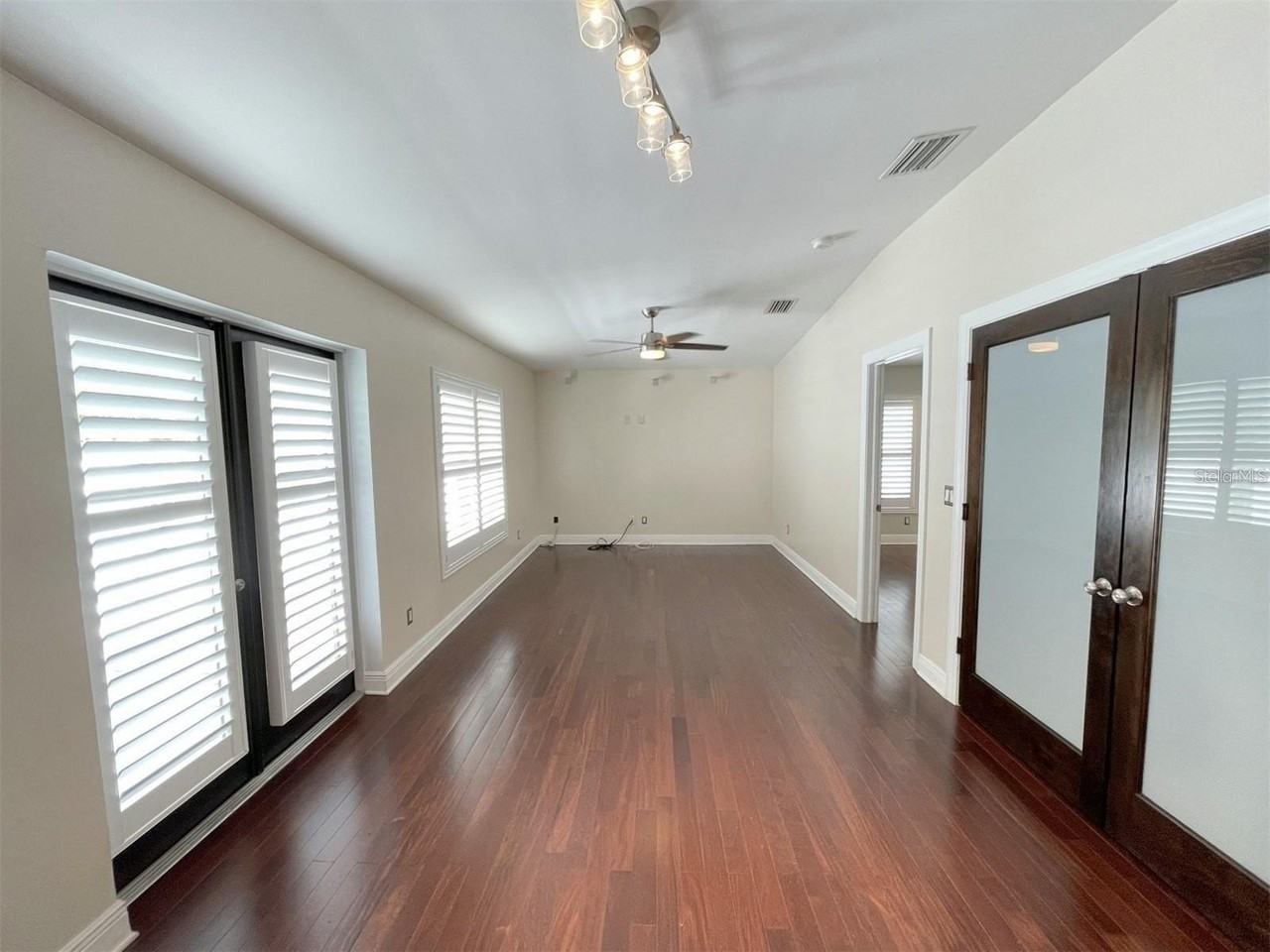 3903 W Corona St - Photo 6 of 21