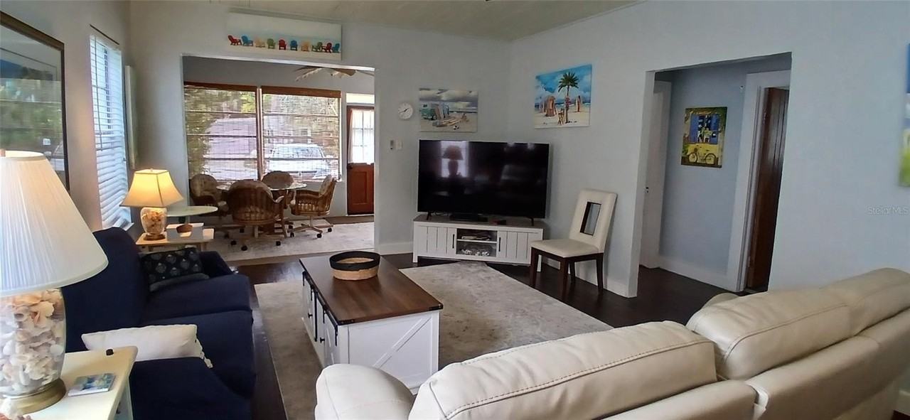 1209 Bay Palm Blvd - Photo 2 of 17