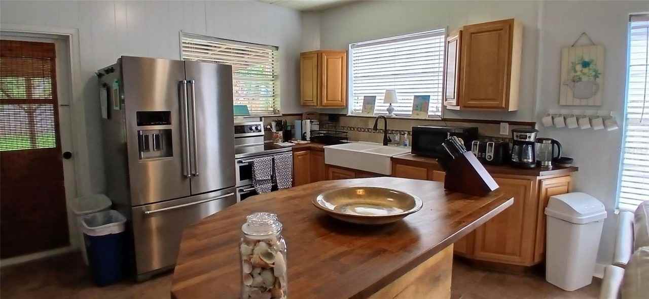 1209 Bay Palm Blvd - Photo 6 of 17
