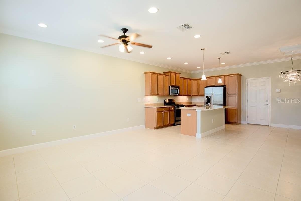16856 Dorman Rd - Photo 2 of 33