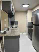 211 Thorn Tree Pl - Photo 1 of 1