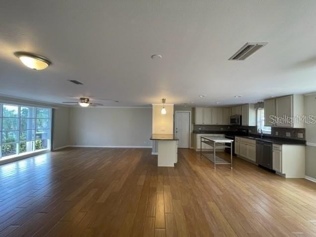 1326 Lake Ariana Blvd - Photo 6 of 37