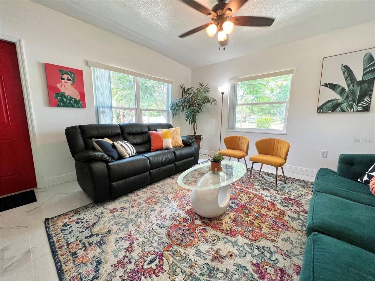 2173 Riviera Dr - Photo 3 of 25